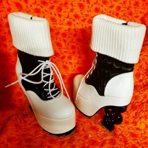 Monster High Operetta platform boots 9 new